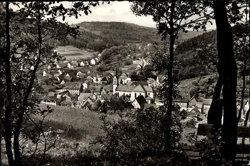 Ak Heigenbrücken im Spessart in Unterfranken, Durchblick zum Ort