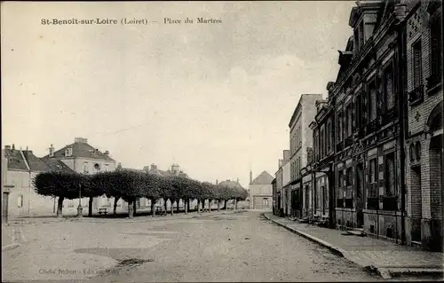 Ak Saint Benoit sur Loire Loiret, Place du Martroi