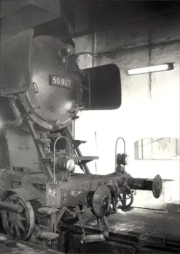 Foto Nürnberg in Mittelfranken Bayern, Deutsche Lokomotive 50027