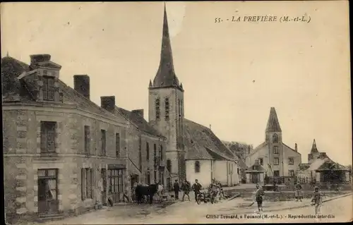 Ak La Prévière Maine et Loire, Place de l'Église