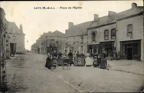 Ak Loiré Maine et Loire, Place de l'Église