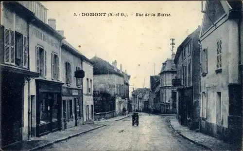 Ak Domont Val d'Oise, Rue de la Mairie