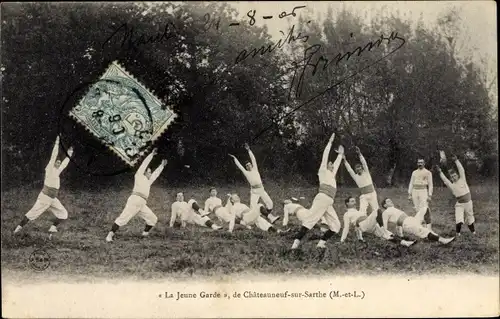 Ak Chateauneuf sur Sarthe Maine-et-Loire, Le Jeune Garde