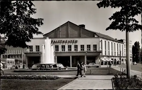 Ak Kaiserslautern in Rheinland Pfalz, Fackelrondell, Theater, Springbrunnen