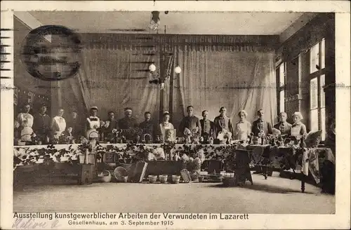 Ak Mönchengladbach im Ruhrgebiet, Ausstellung kunstgewerblicher Arbeiten der Verwundeten im Lazarett