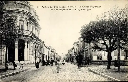 Ak Vitry le François Marne, La Caisse d'Epargne, Rue de Frignicourt