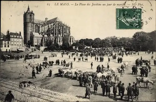 Ak Le Mans Sarthe, La Place des Jacobins un jour de marche