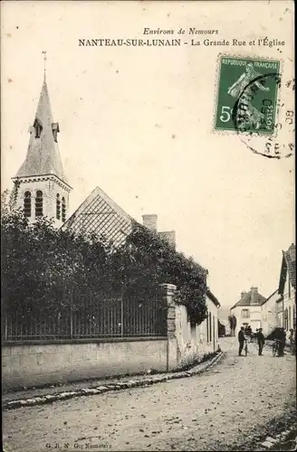 Ak Nanteau sur Lunain Seine et Marne, La Grande Rue et l'Église