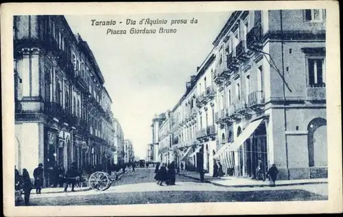 Ak Tarent Taranto Puglia, Via d'Aquinio presa da Piazza Giordano Bruno
