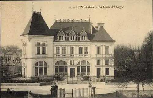 Ak Montargis Loiret, La Caisse d'Epargne