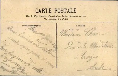 Ak Montargis Loiret, La Caisse d'Epargne