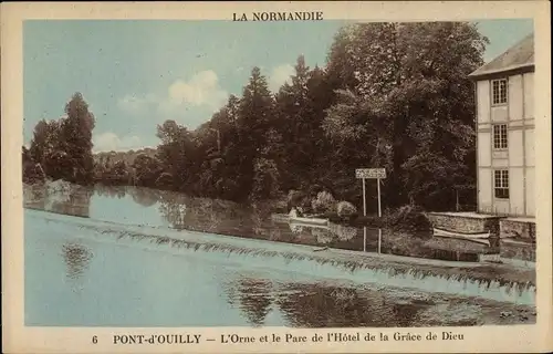 Ak Pont d Ouilly Calvados, L'Orne et le Parc de l'Hôtel de la Grâce de Dieu
