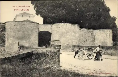 Ak Compiègne Oise, Porte Chapelle, Kutsche, Lastenwagen