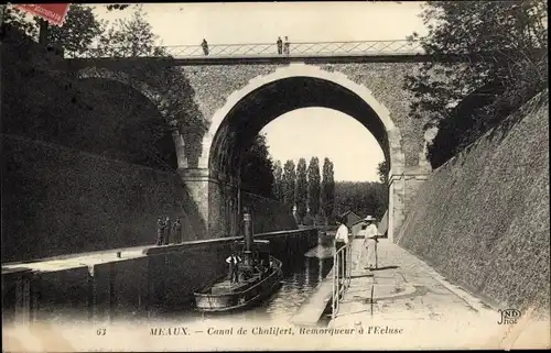 Ak Meaux Seine-et-Marne, Canal de Chalifert, Remorquer a l'Ecluse