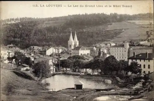 Ak La Louvesc Ardèche, Le Lac du Grand Lieu et le Mont Besset