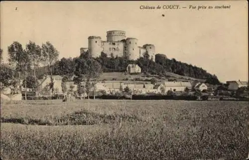 Ak Coucy le Chateau Aisne, Vue prise au couchant