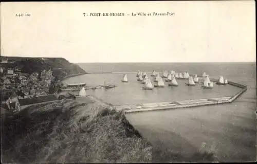 Ak Port en Bessin Calvados, La Ville et l'Avant Port