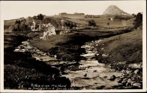 Ak Ardèche, Landschaft mit Fluss, Berg