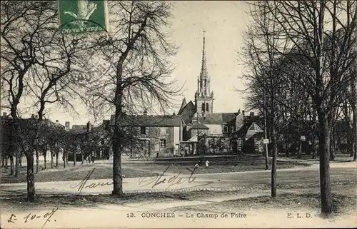 Ak Conches en Ouche Eure, Le Champ de Foire