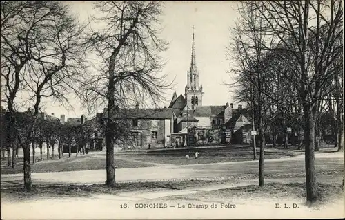 Ak Conches en Ouche Eure, Le Champ de Foire