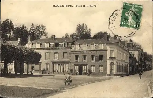 Ak Broglie Eure, Place de la Mairie