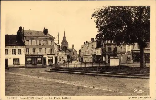 Ak Aulnay sur Iton Eure, La Place Laffitte