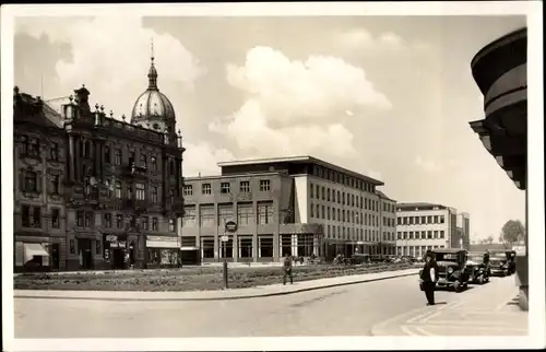 Ak Pardubice Pardubitz Stadt, Ortspartie, Josef Hybski