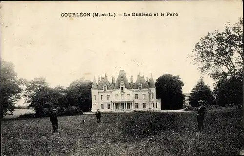 Ak Courleon Maine et Loire, Château et le Parc