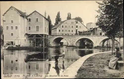 Ak Moret sur Loing Seine et Marne, Les Moulins et le Pont