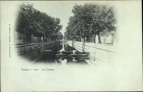 Ak Nîmes Gard, Le Canal