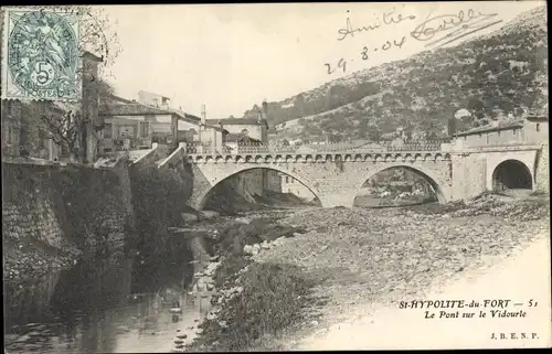 Ak Saint Hippolyte du Fort Gard, Le Pont sur la Vidourle