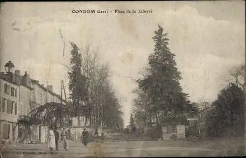 Ak Condom Gers, Place de la Liberte