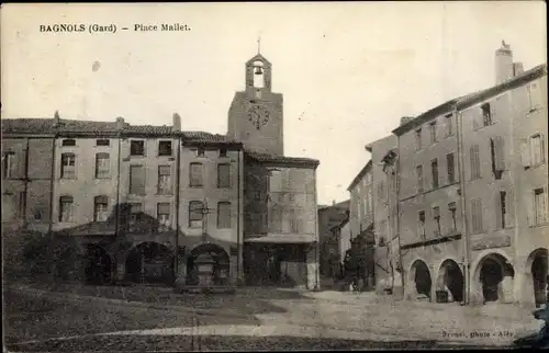 Ak Bagnols sur Cèze Gard, Place Mallet