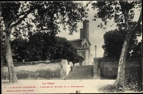 Ak L'Isle Jourdain Gers, L'Eglise et Entree de la Promenade