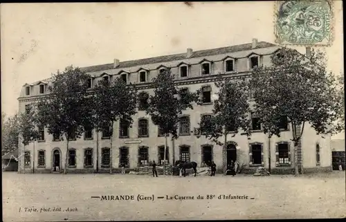 Ak Mirande Gers, La Caserne du 88e d'Infanterie