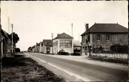 Ak Jutigny Seine et Marne, Grande Rue