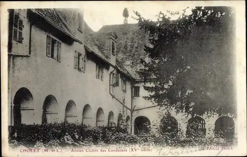 Ak Cholet Maine et Loire, Ancien Cloître des Cordeliers