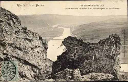 Ak Bogny sur Meuse Ardennes, Chateau Regnault, pierres mouvantes des quatre fils aymon