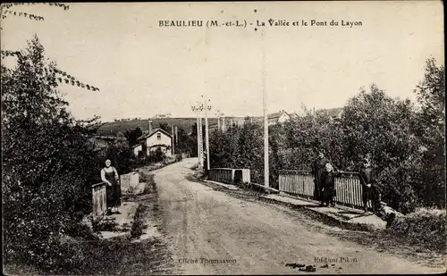 Ak Beaulieu sur Layon Maine et Loire, La Vallée et le Pont du Layon