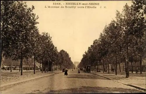 Ak Neuilly sur Seine Hauts de Seine, L'Avenue de Neuilly vers l'Etoile