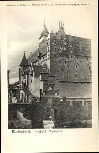 Ak Malbork Marienburg Westpreußen, Hochschloss, Eingangseite