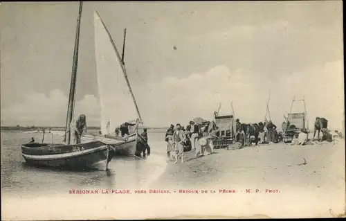 Ak Béziers Hérault, Strandleben, Segelboot