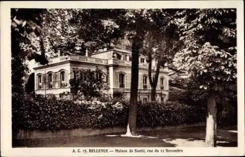 Ak Bellevue Meudon Hauts de Seine, Maison de Santé, rue du 11 Novembre