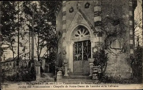 Ak Beaupréau Maine et Loire, Chapelle de Notre Dame, Lourdes et le Calvaire, Saint Martin