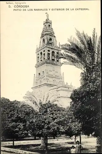 Ak Córdoba Andalusien Spanien, Patio de los Naranjos y Exterior de la Catedral