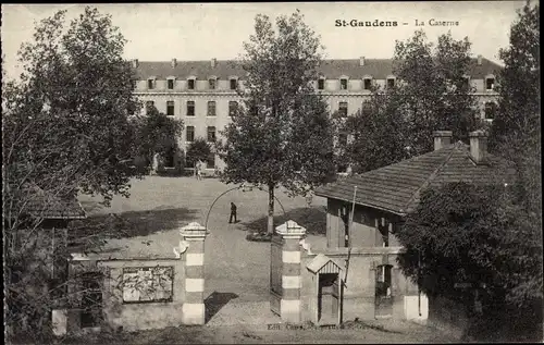 Ak Saint Gaudens Haute Garonne, Kaserne