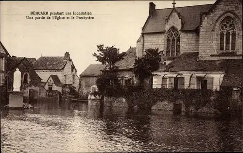 Ak Béhuard Maine-et-Loire, un partie de l'Église et le Presbytère