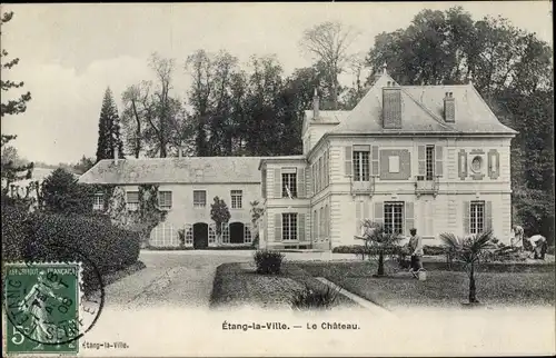 Ak L'Etang la Ville Yvelines, Le Chateau