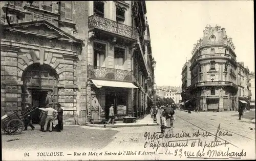 Ak Toulouse Haute Garonne, Rue de Metz et Entrée de l'Hôtel d'Assezat