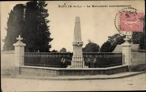 Ak Blou Maine-et-Loire, Le Monument commémoratif